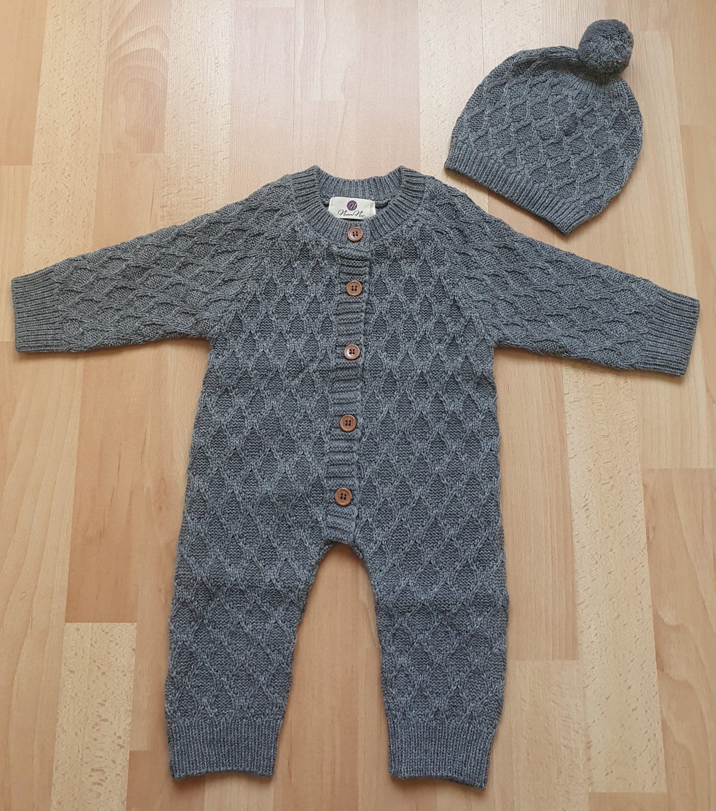 Box Noumounest ™ (liste de naissance composée de 13 articles)